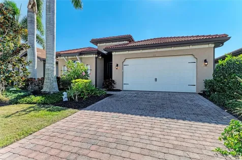 131 Maraviya Boulevard Nokomis FL 34275