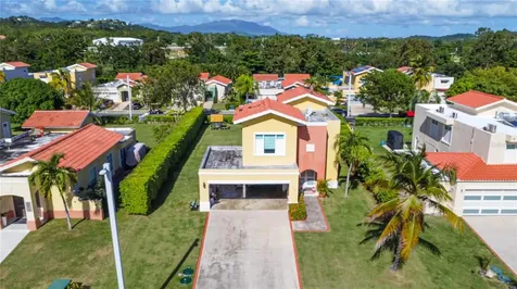 177 Wedge Street Humacao PR 00791