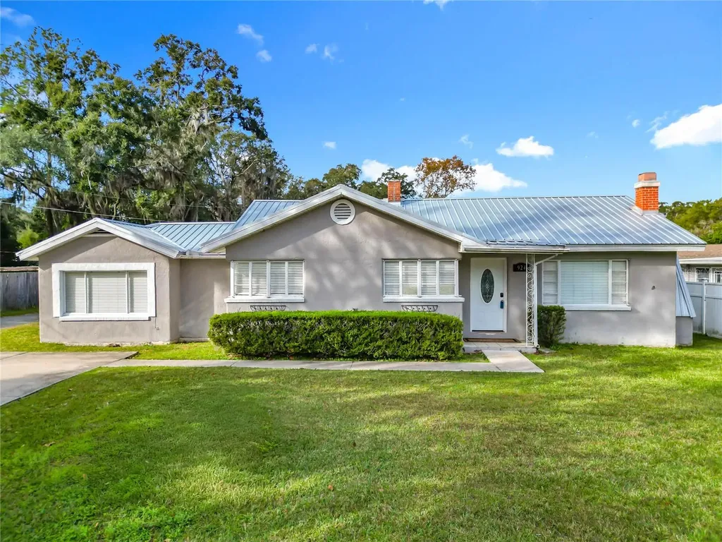 924 NE 12th Avenue Ocala FL 34470