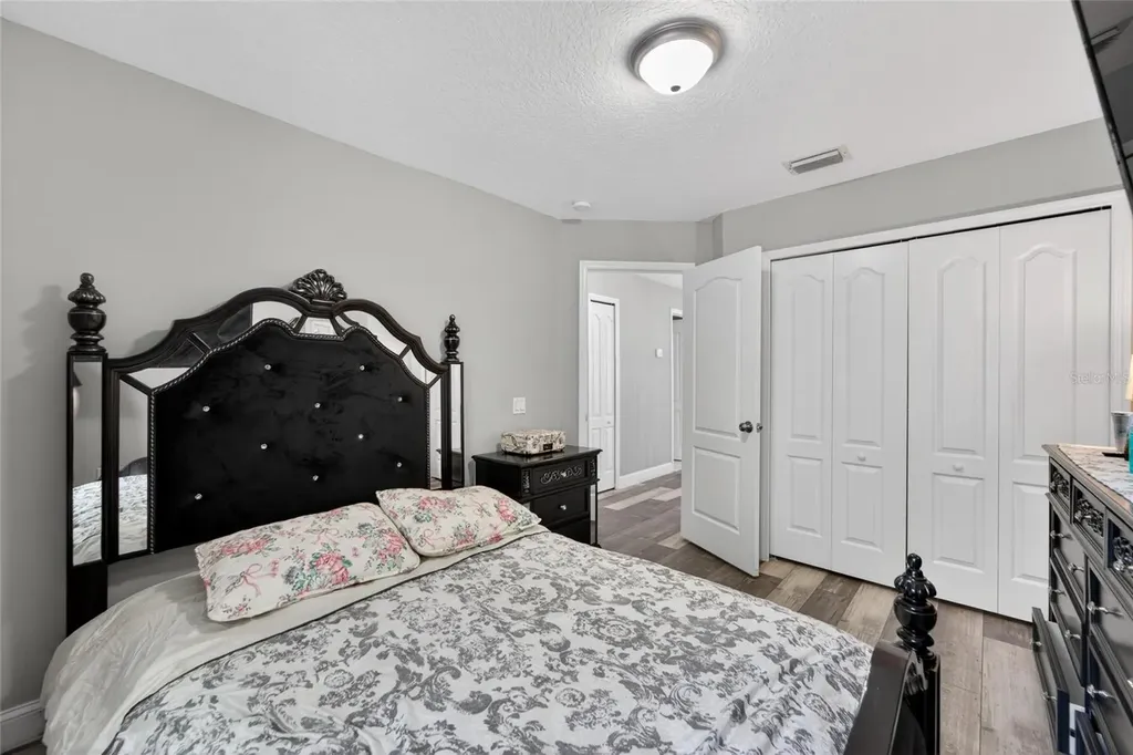 618 Somerstone Drive Valrico FL 33594
