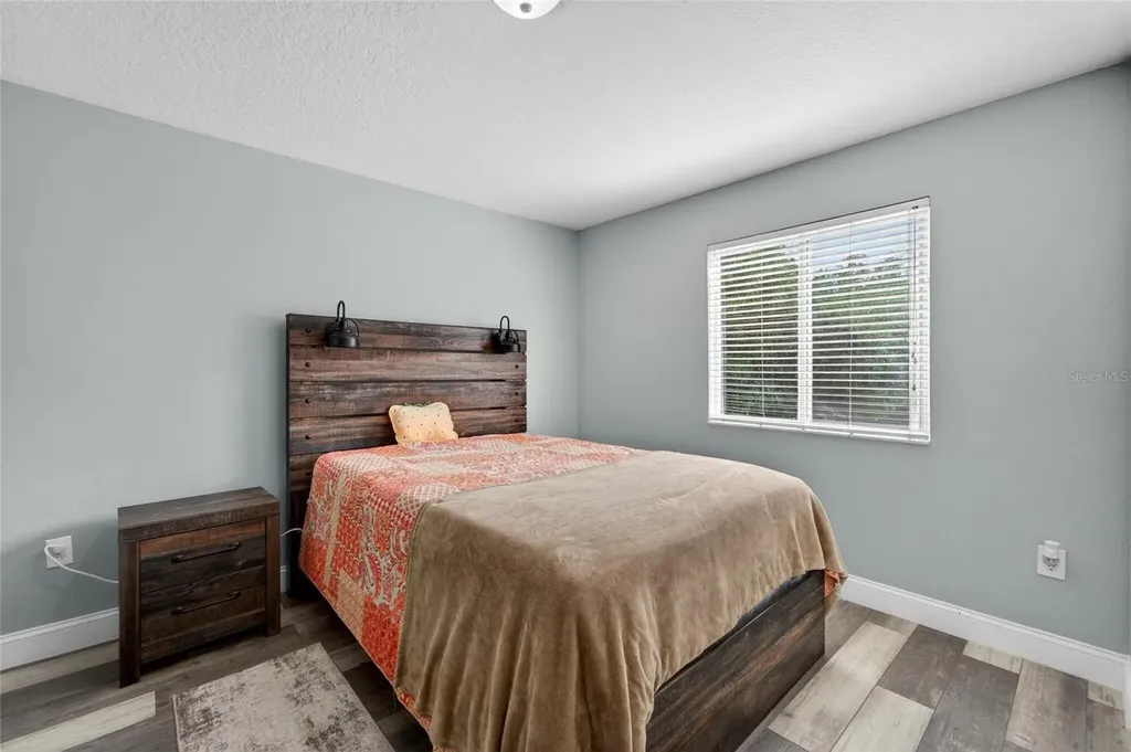 618 Somerstone Drive Valrico FL 33594