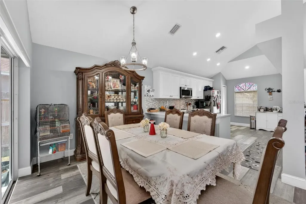 618 Somerstone Drive Valrico FL 33594