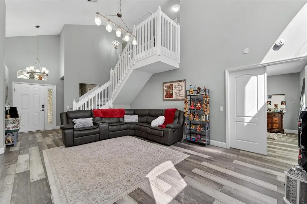 618 Somerstone Drive Valrico FL 33594