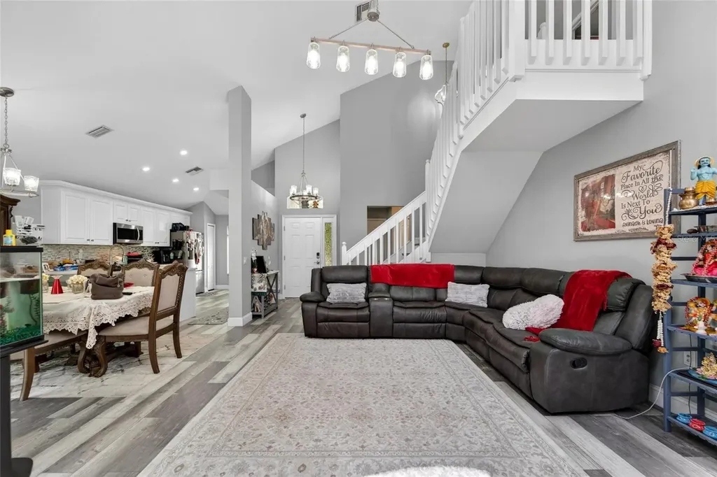 618 Somerstone Drive Valrico FL 33594