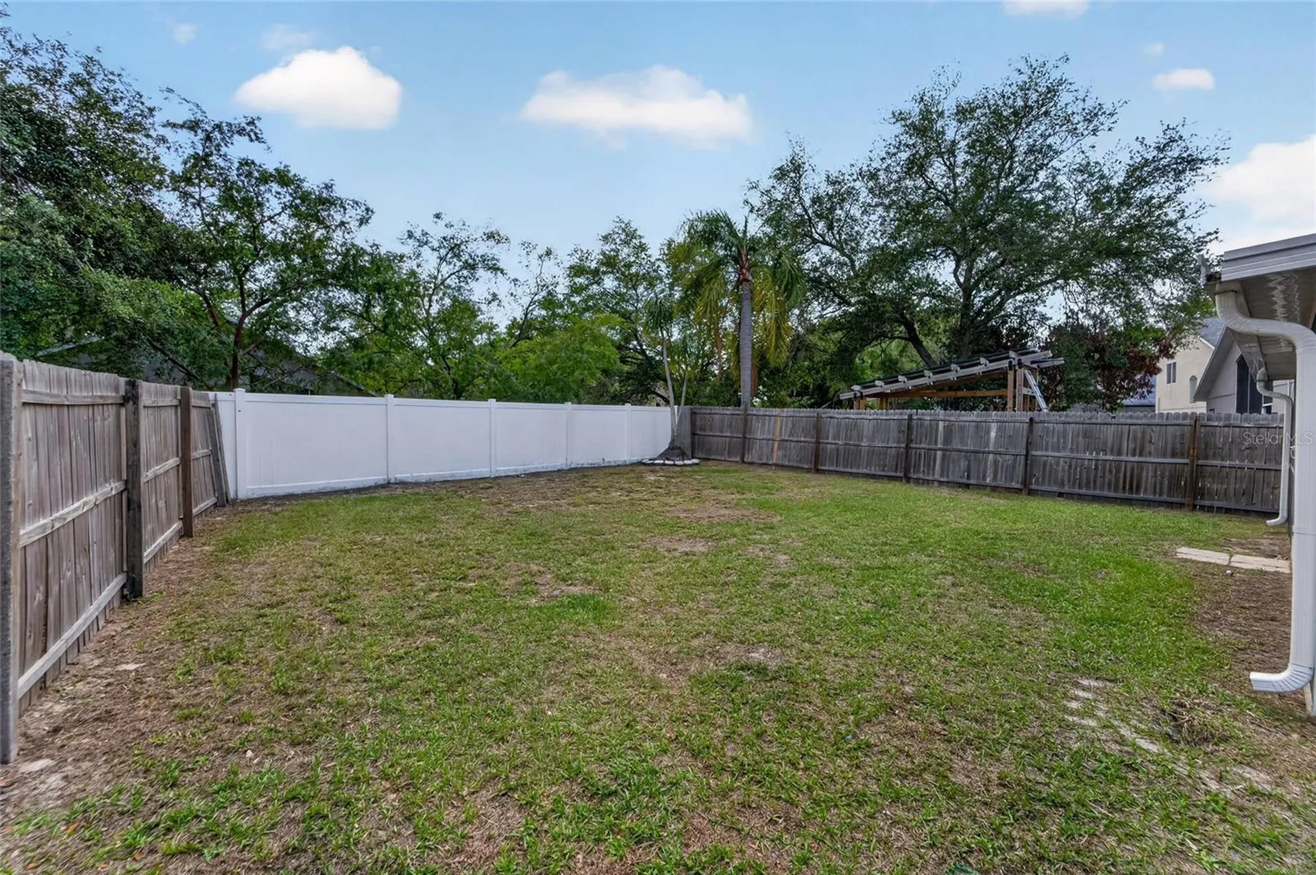 618 Somerstone Drive Valrico FL 33594