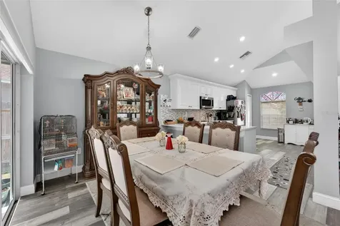618 Somerstone Drive Valrico FL 33594