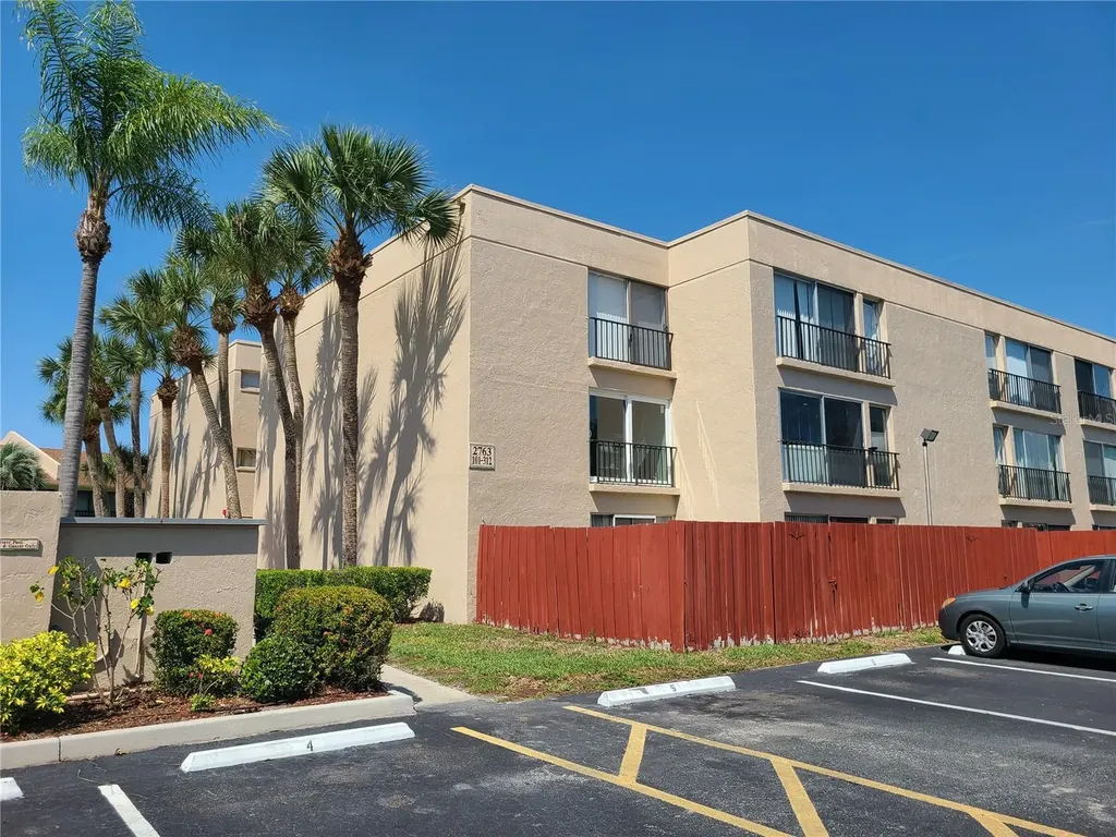2763 Woodgate Lane Sarasota FL 34231