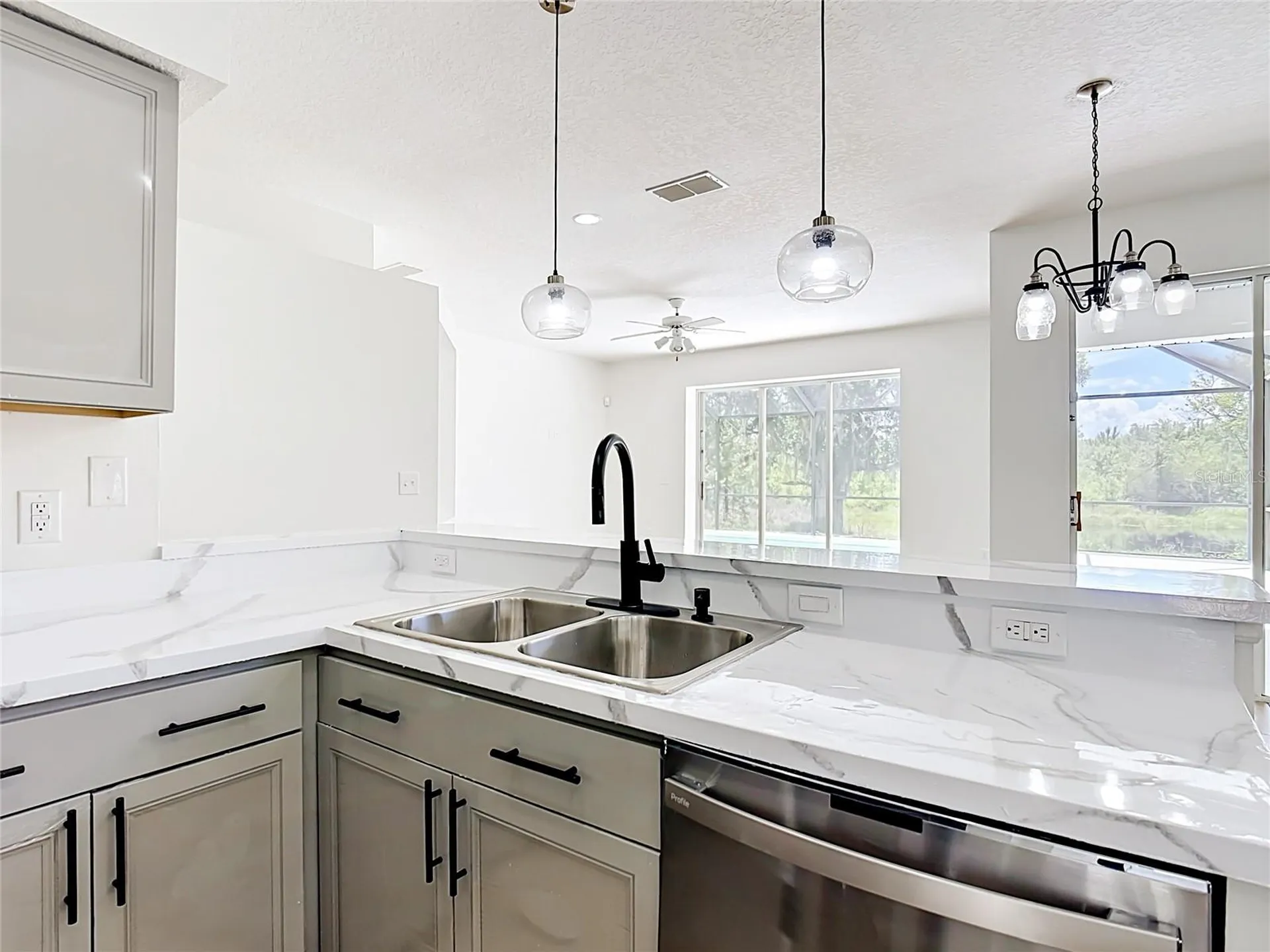 2944 Sunset Vista Boulevard Kissimmee FL 34747