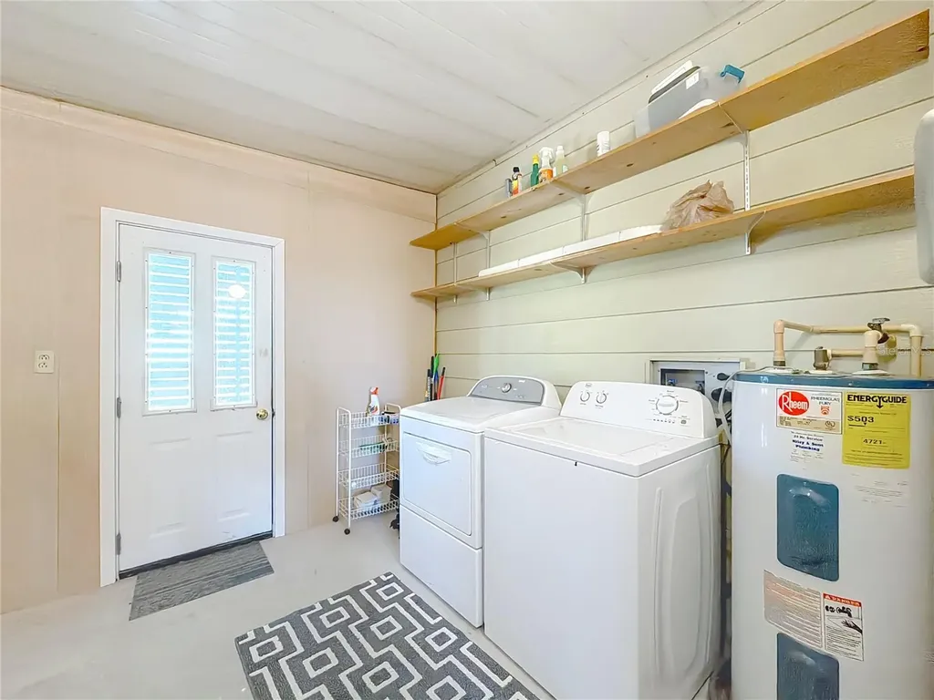 805 Camelia Court Lady Lake FL 32159