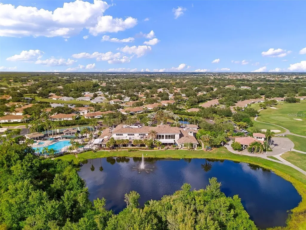 2345 Glenmore Circle Sun City Center FL 33573