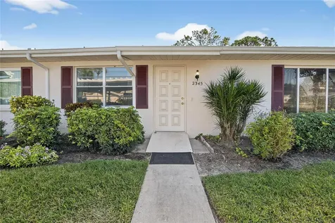 2345 Glenmore Circle Sun City Center FL 33573