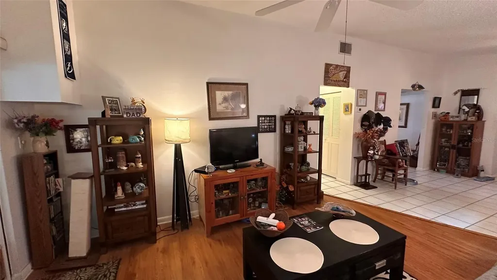 9783 86th Avenue Seminole FL 33777