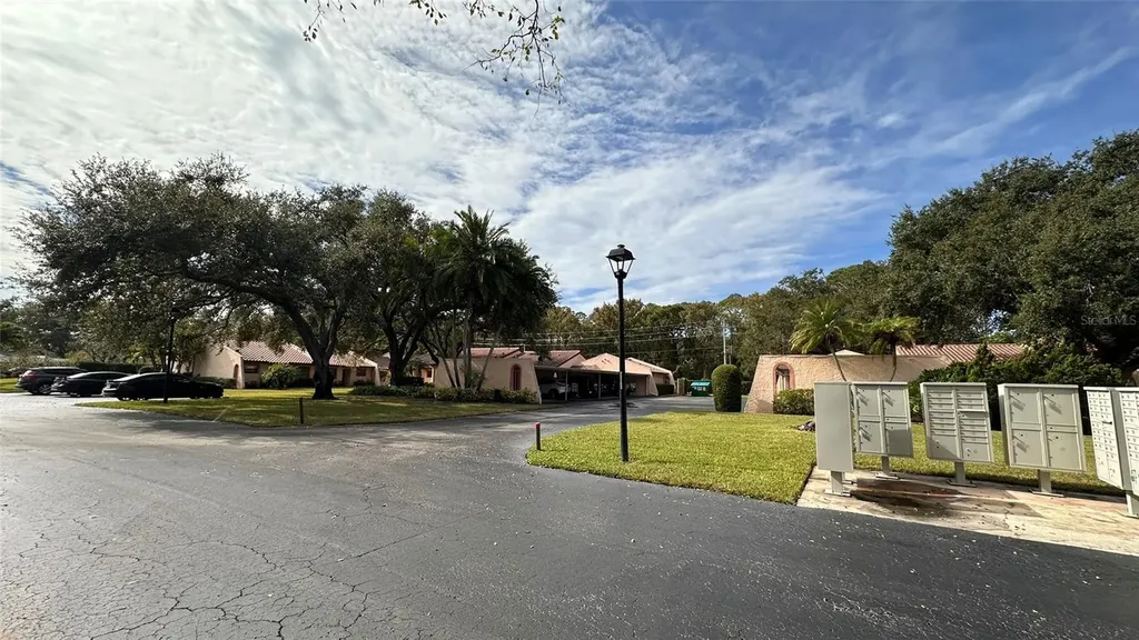 9783 86th Avenue Seminole FL 33777