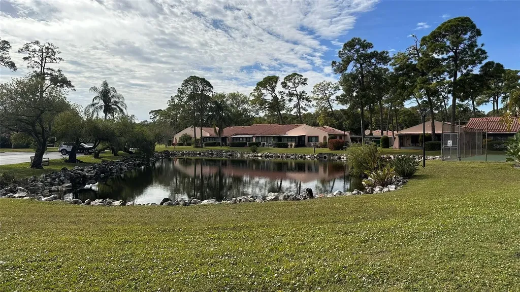 9783 86th Avenue Seminole FL 33777