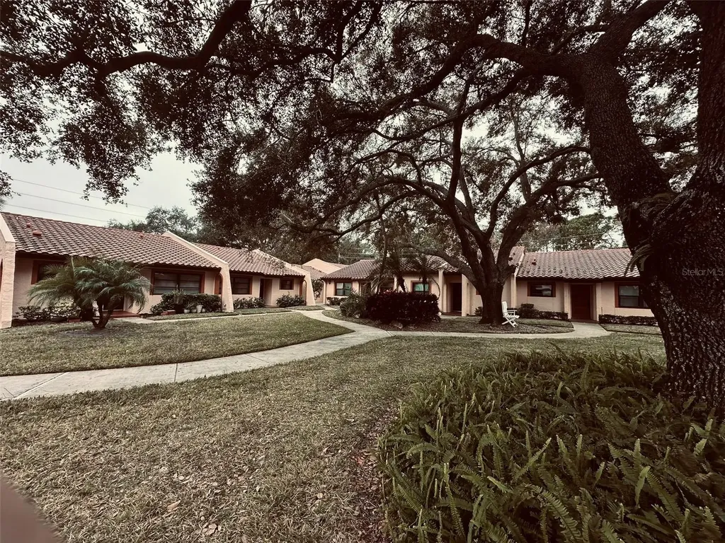 9783 86th Avenue Seminole FL 33777
