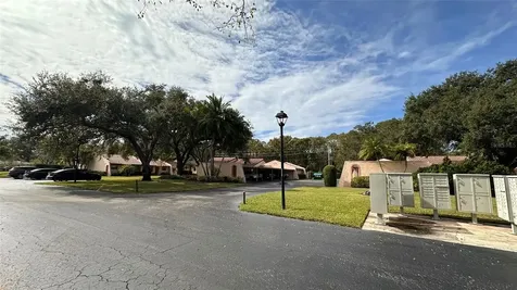 9783 86th Avenue Seminole FL 33777