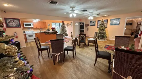 9783 86th Avenue Seminole FL 33777