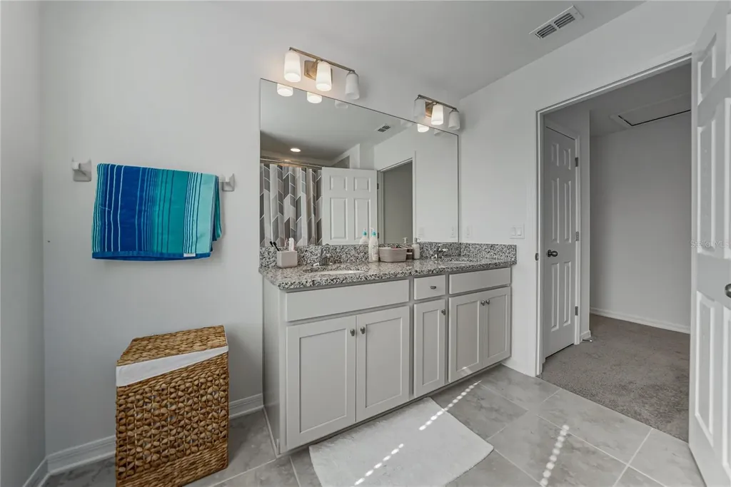 9506 Crescent Ray Drive Wesley Chapel FL 33545