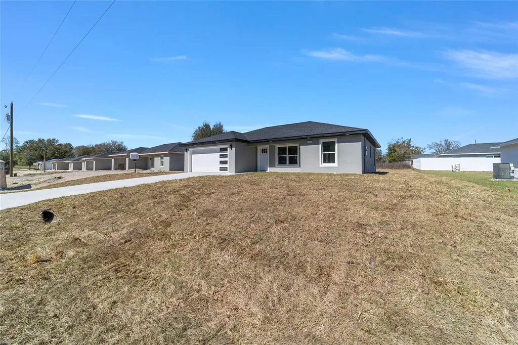 13855 SW 101st Street Dunnellon FL 34432