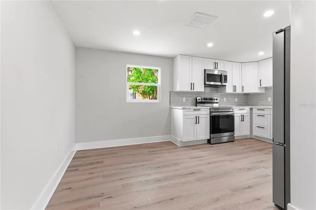 2516 W Kirby Street Tampa FL 33614
