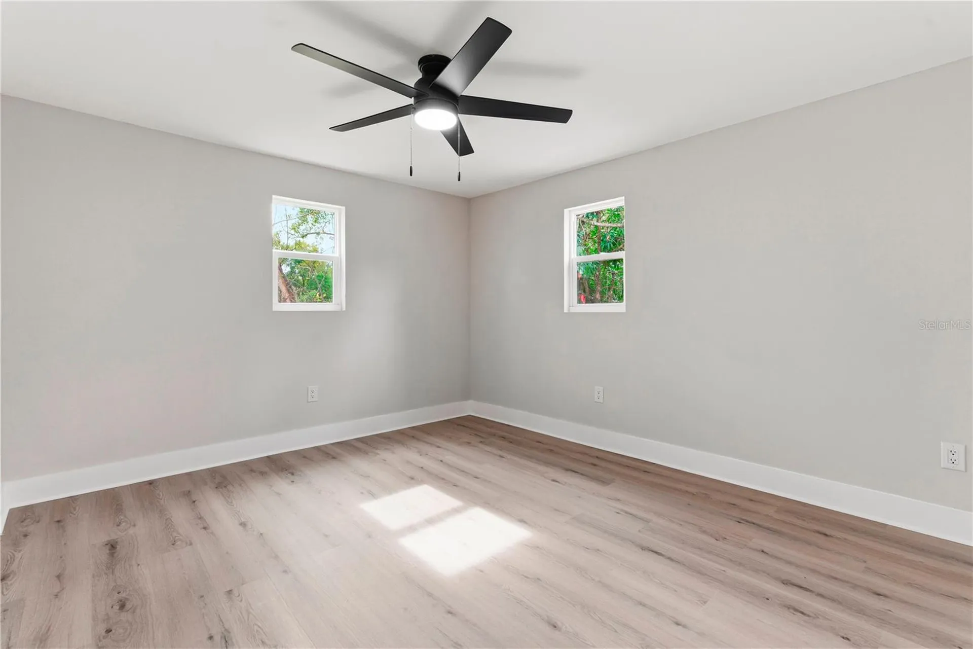 2516 W Kirby Street Tampa FL 33614