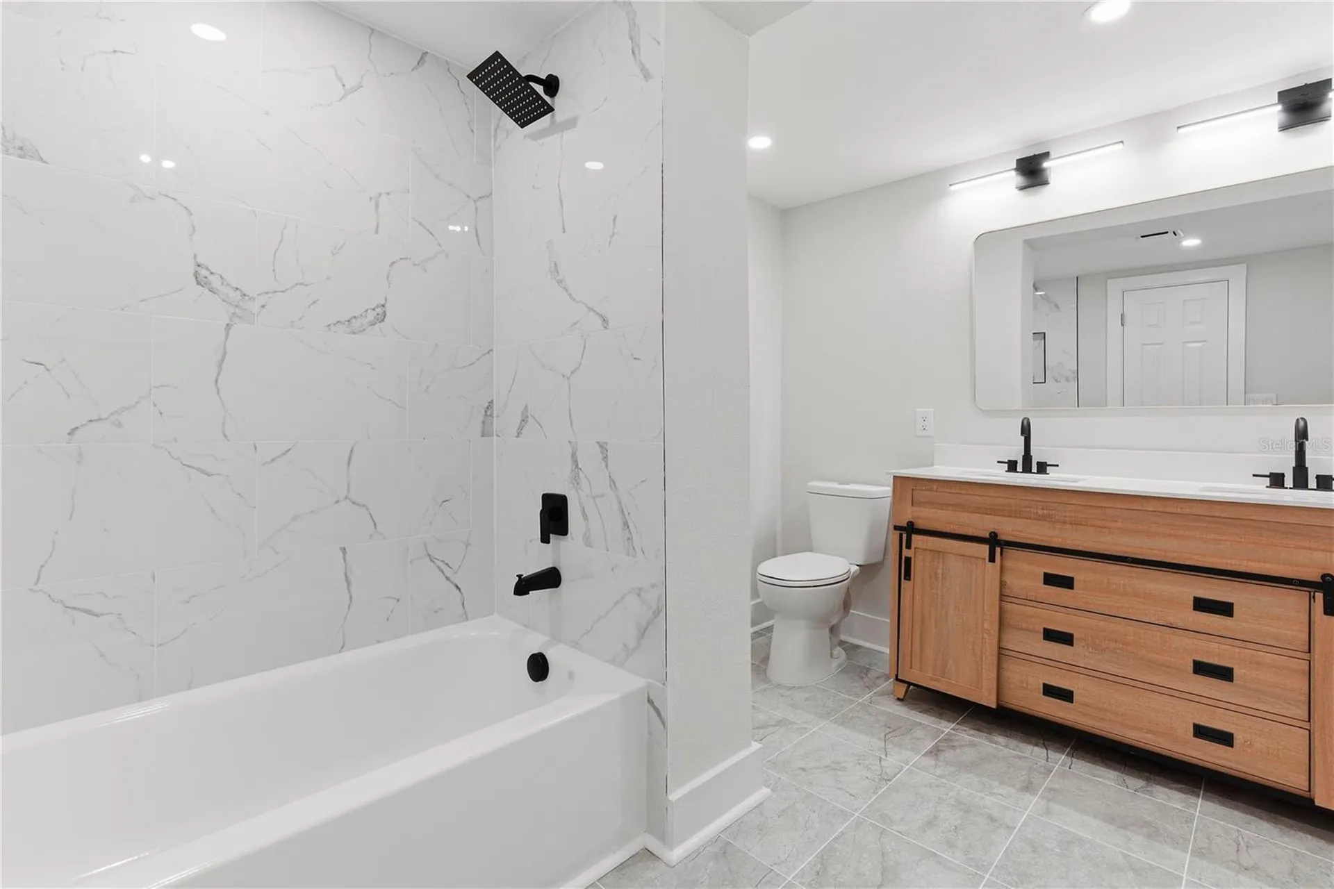 2516 W Kirby Street Tampa FL 33614