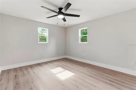 2516 W Kirby Street Tampa FL 33614