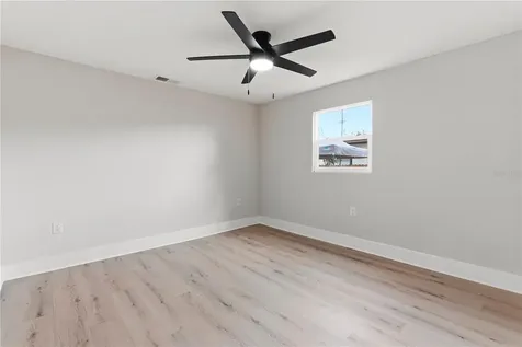 2516 W Kirby Street Tampa FL 33614
