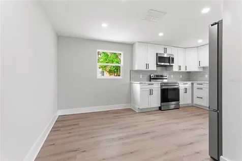 2516 W Kirby Street Tampa FL 33614