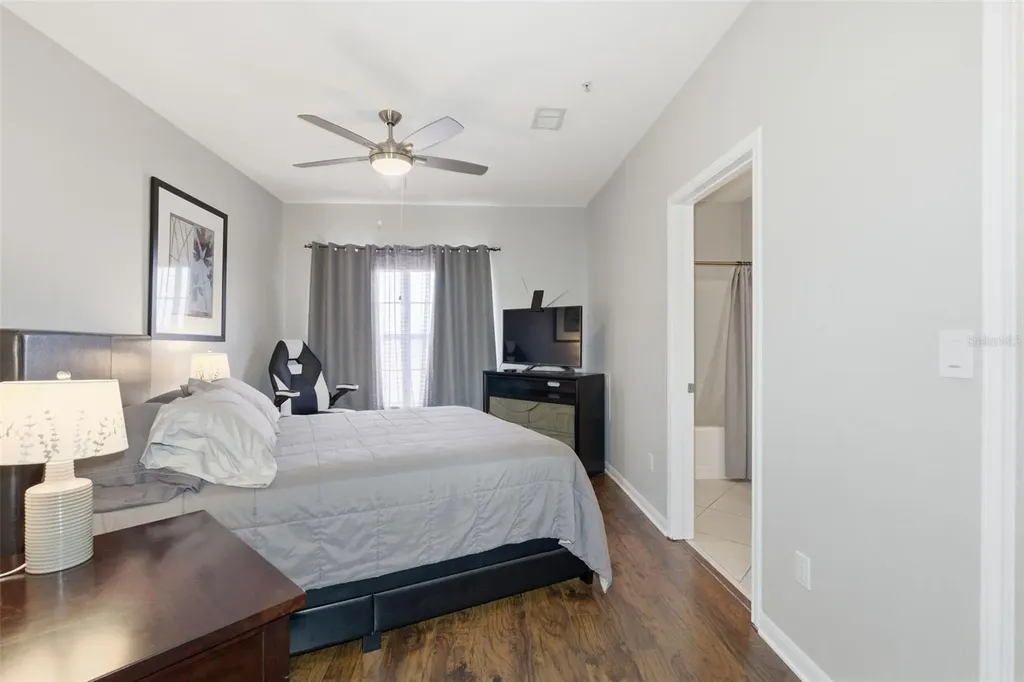 4345 Bayside Village Drive Tampa FL 33615