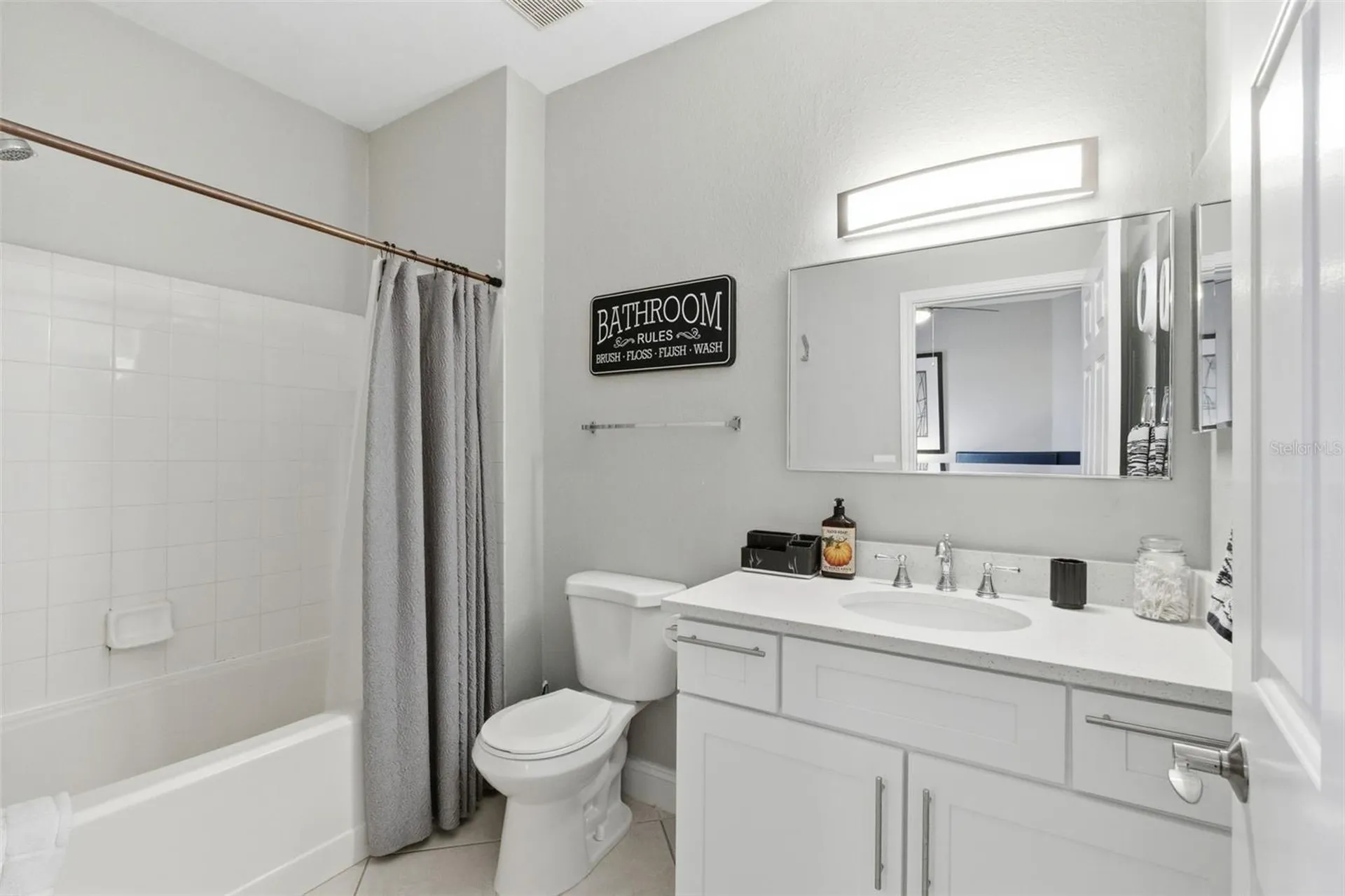 4345 Bayside Village Drive Tampa FL 33615