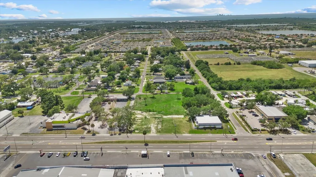 610 N Us Highway 41 Ruskin FL 33570