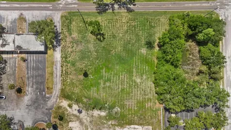 610 N Us Highway 41 Ruskin FL 33570