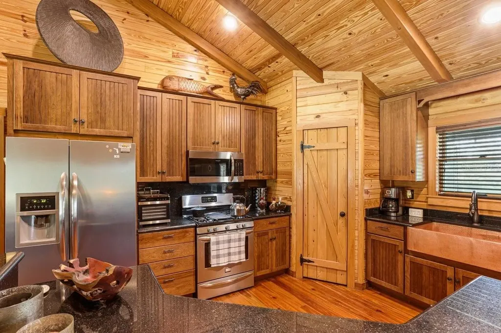 501 Duncan Lane NE Steinhatchee FL 32359