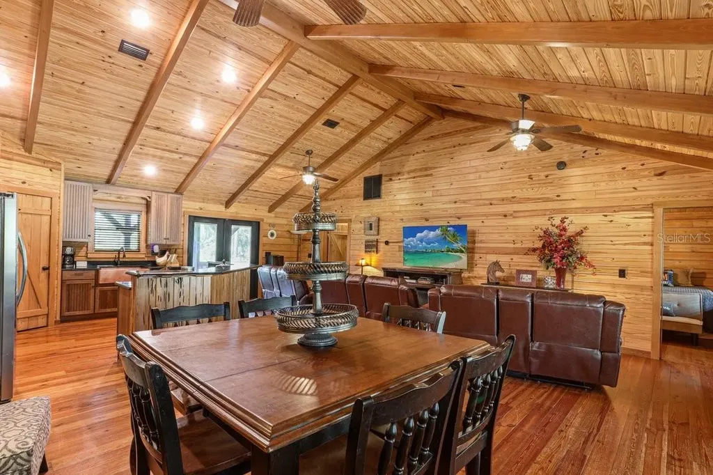 501 Duncan Lane NE Steinhatchee FL 32359