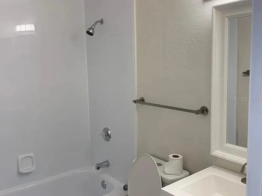 8625 Mallard Reserve Drive Tampa FL 33614