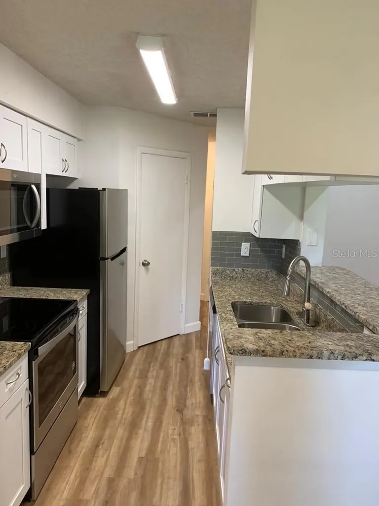 8625 Mallard Reserve Drive Tampa FL 33614