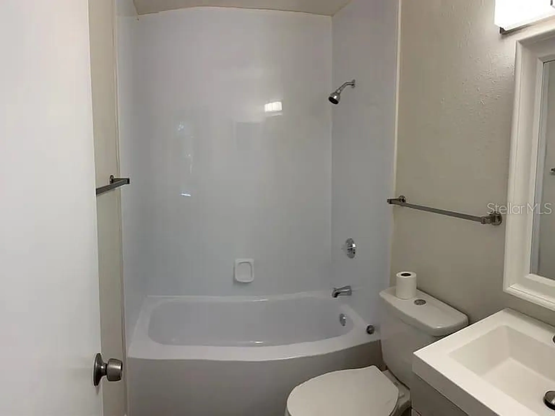 8625 Mallard Reserve Drive Tampa FL 33614