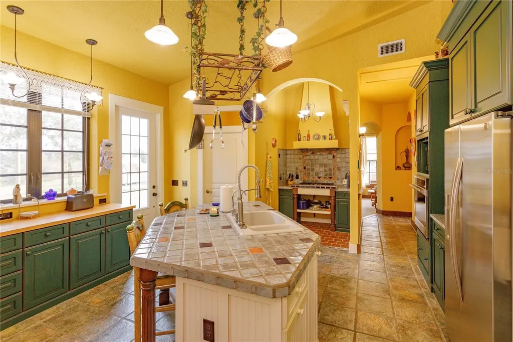 24540 Turkey Lake Road Howey In The Hills FL 34737