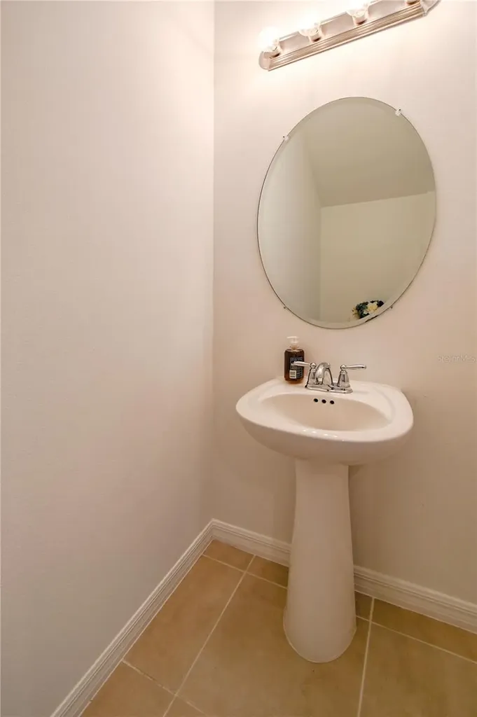 2282 Alee Lane Wesley Chapel FL 33543