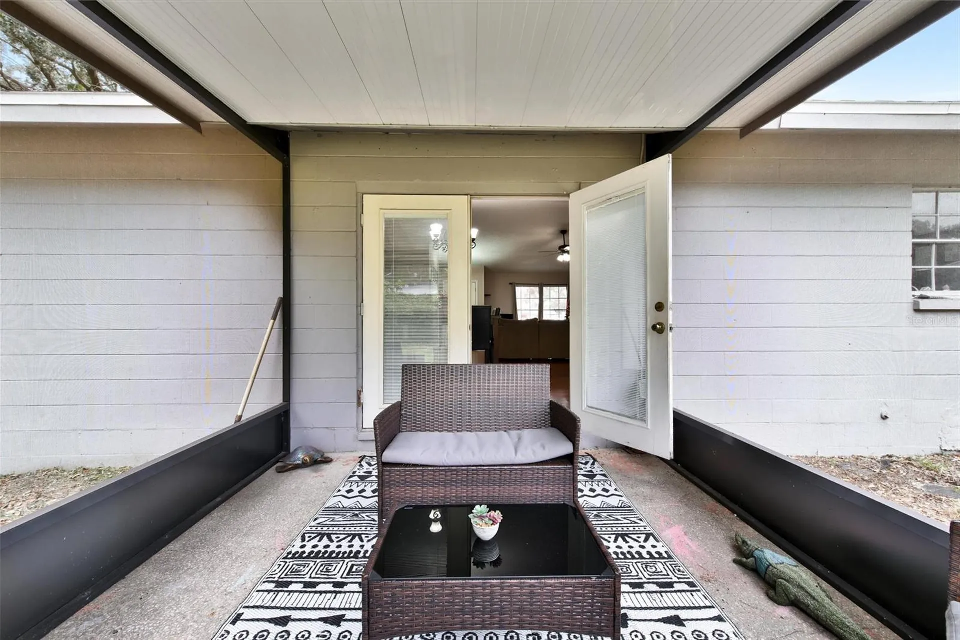 11616 Lewis Avenue Thonotosassa FL 33592