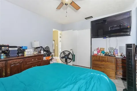 1619 Suponic Avenue Sarasota FL 34243