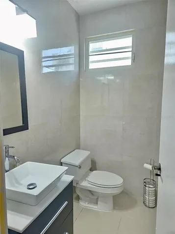 H 11 Caguas Real, Torres Del Oro Caguas PR 00725