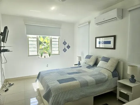 H 11 Caguas Real, Torres Del Oro Caguas PR 00725