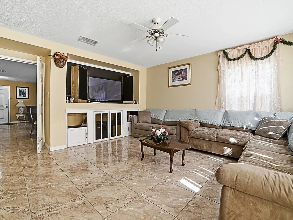 4547 Ashtubula Court Orlando FL 32818