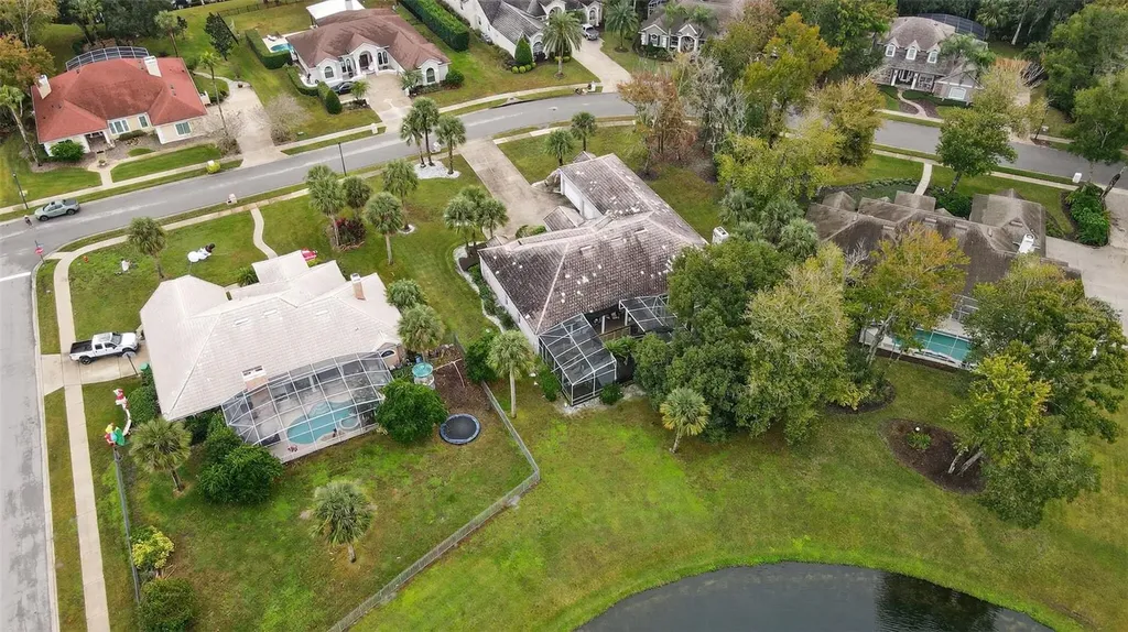 218 Leslie Lane Lake Mary FL 32746