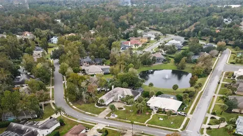 218 Leslie Lane Lake Mary FL 32746