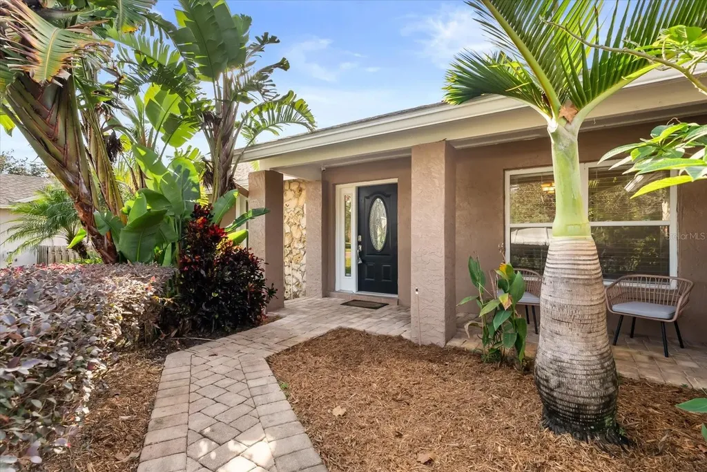 4512 Bridgewater Drive Orlando FL 32817