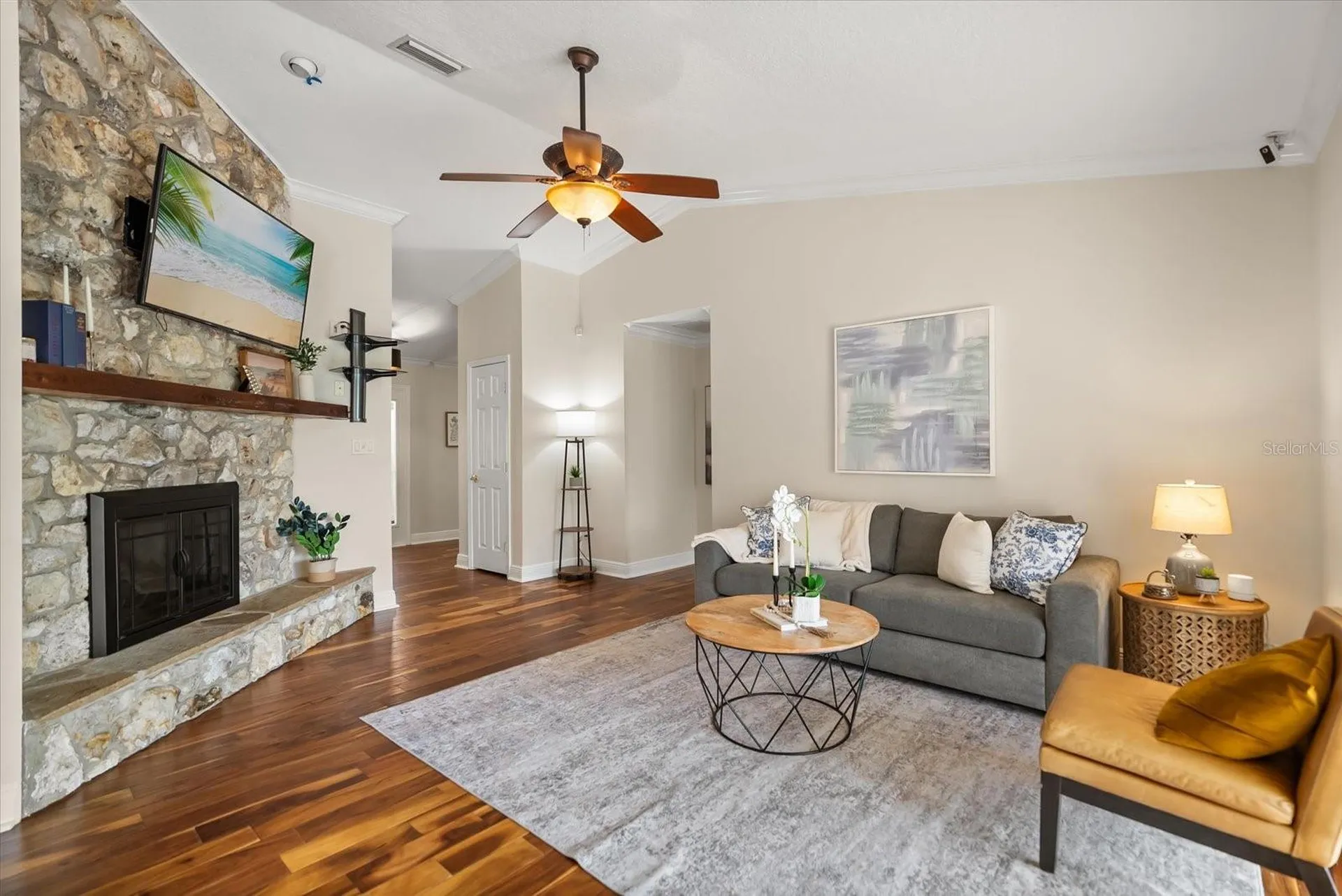 4512 Bridgewater Drive Orlando FL 32817