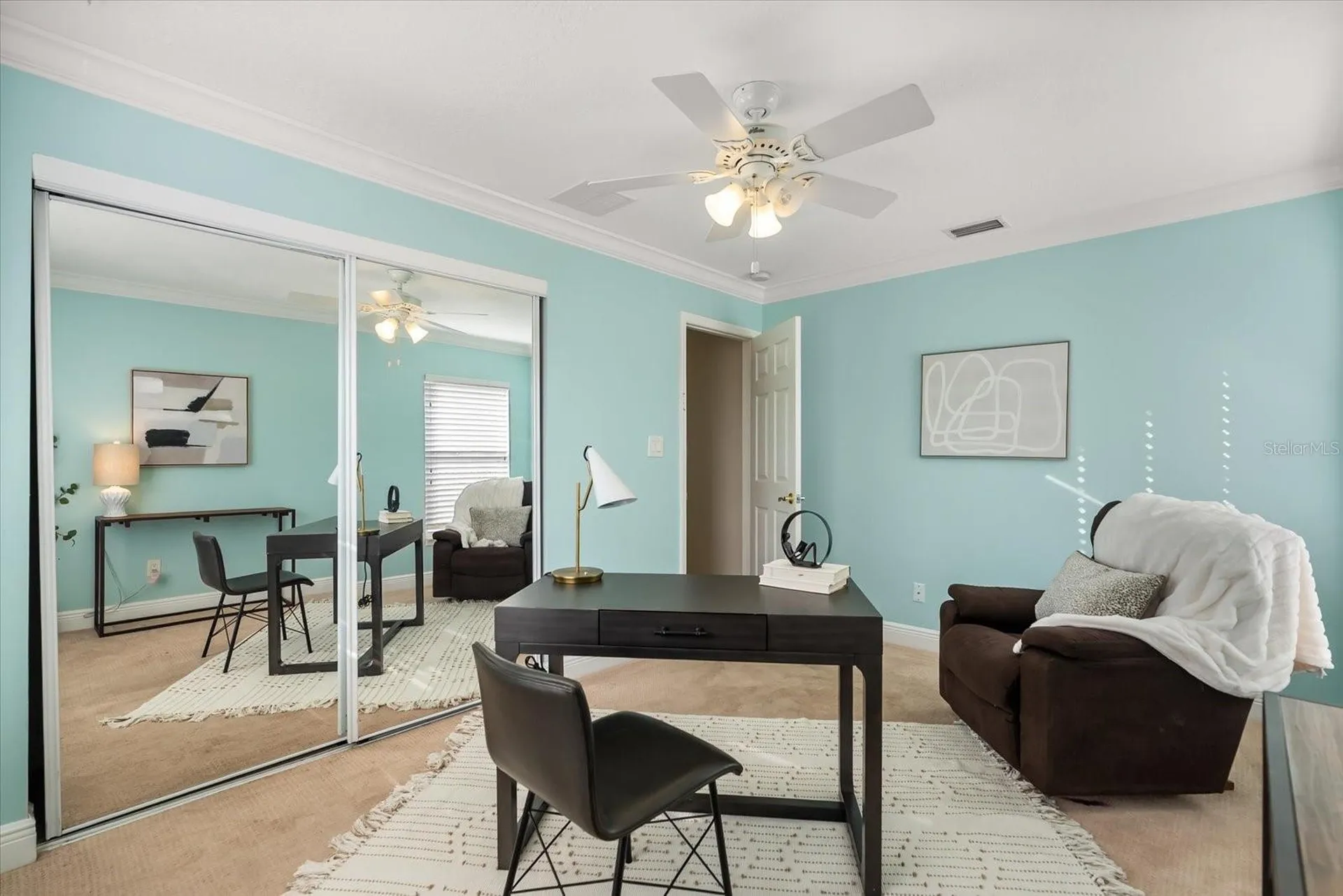 4512 Bridgewater Drive Orlando FL 32817